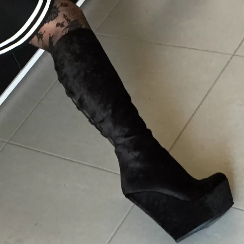 Donna SHARLENE CALZATURE Stivali-Black Velvet Woven Zeppa Boot - Code 13691